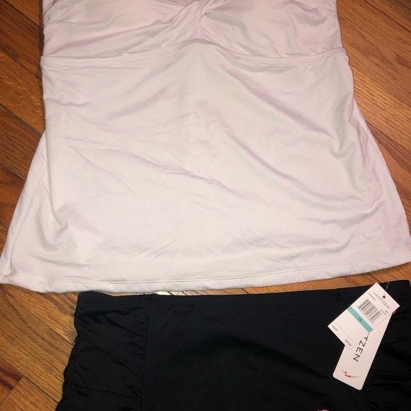 Bundle of swimwear - Picture 8 of 13